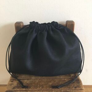 ハンドメイド ブラックリネンの巾着バッグ インナーバッグ リネンバッグ