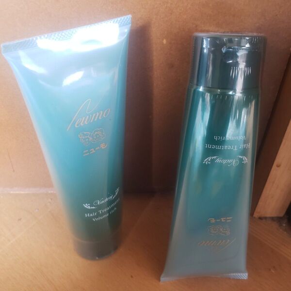 新品 NEWMO ニューモ hair treatmtreatment ヘアー トリートメント 150g×2本 ファーマフーズ 育毛