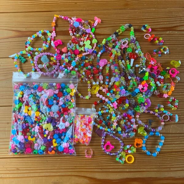ビーズアクセサリー 大量 まとめ売り