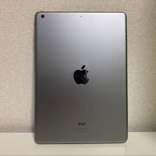 Apple iPad Air 第一世代 MD786J/A 32GB スペースグレイ ケース付き キーボード付き