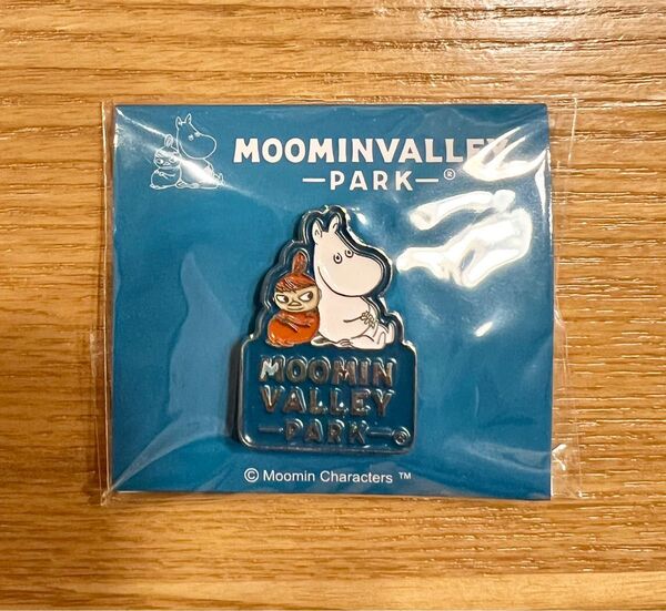 【新品未開封】ムーミンバレーパーク ノベルティ ピンバッジ 限定 非売品 ピンズ アクセサリー グッズ かわいいリトルミイ