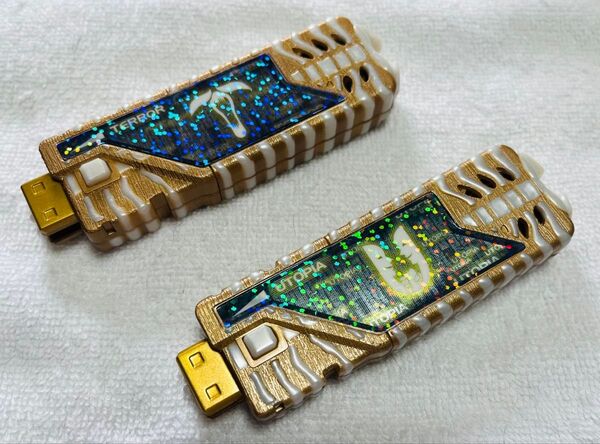 中古美品!DXカプセルガイアメモリEXガイアメモリコンプリートセレクション ユートピアメモリ&テラーメモリ 仮面ライダーW