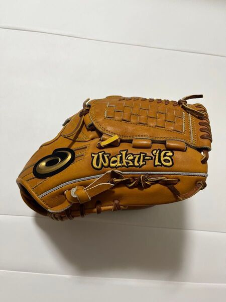 涌井選手支給品 グローブ サイン入り アシックス