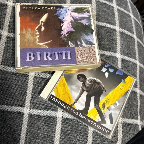 尾崎豊 BIRTH / Through the Broken Door 誕生 CD 2枚セット 中古品