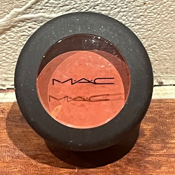 MAC マック パウダーキス アイシャドウ デボーテッド トゥチリ 未使用品
