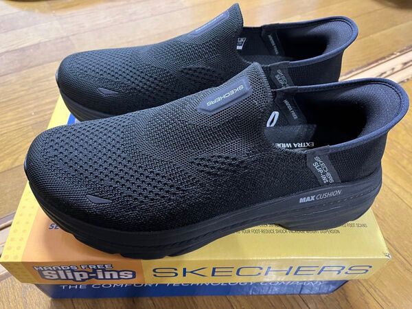 スケッチャーズ Skechers マックスクッショニング アーチフィット 2.0 エクストラワイド 27cm メンズ