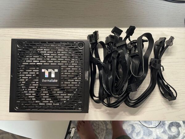 THERMALTAKE 電源650WGOLD