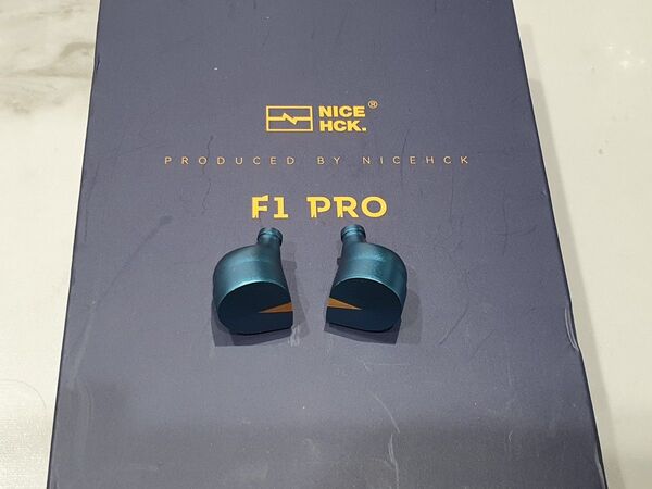 NICEHCK F1 Pro 平面駆動イヤホン 4.4mmケーブル【※イヤホンケース破損】