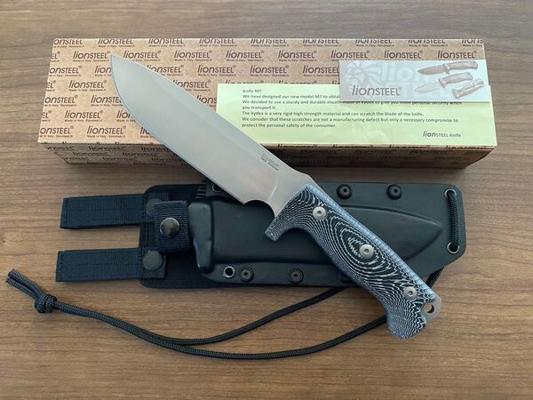 【lionSTEEL】ライオンスチール【M-7】【サテン】【Sleipner】【ブラックマイカルタ】シースナイフ・未使用
