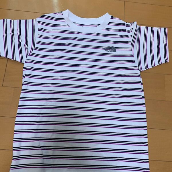 THE NORTH FACE ボーダーTシャツ