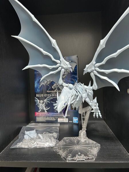 フィギュアライズ ブルーアイズホワイト ドラゴン 完成品