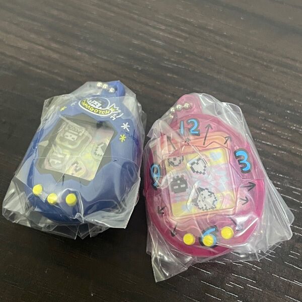たまごっち シャカシャカチャームコレクション クリアピンク 紺 まめっち みみっち