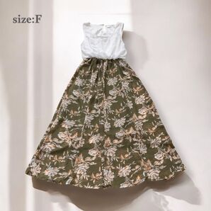 花柄 シフォンワンピース フレア Aライン ウエスト絞り ドッキングワンピ 緑