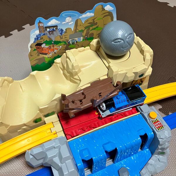 プラレール トーマスシリーズ ボルダーのゴロゴロ山セット 岩