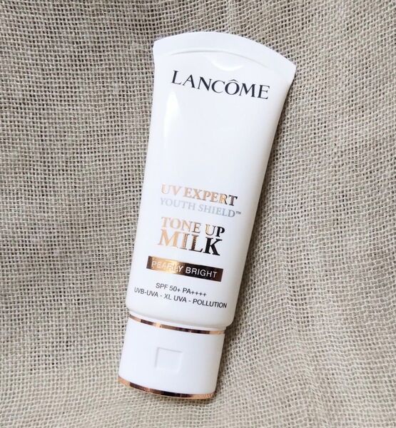 (新品未使用) LANCOME ランコム UV エクスペール トーン アップ ブライト (日焼け止め乳液 / メイクアップベース)