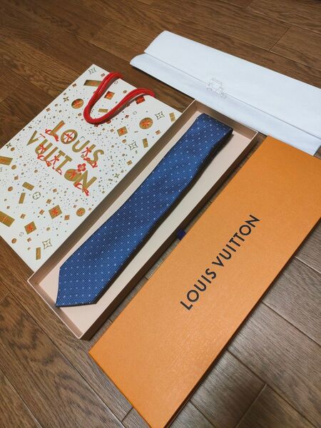 LOUIS VUITTON ネクタイ モノグラム グリッド【未使用】