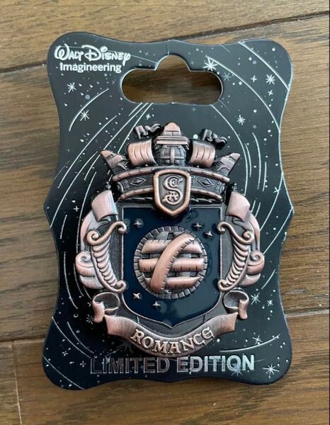 WDI Society of Explorers and Adventurers (S.E.A.) ロマンスピンバッジ ディズニー