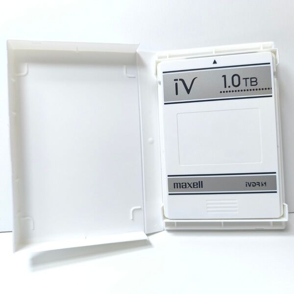 maxell マクセル カセットハードディスク iVDR-S iVDRS 日立 純正品 1TB ケース付き 外付け HDD 動作品