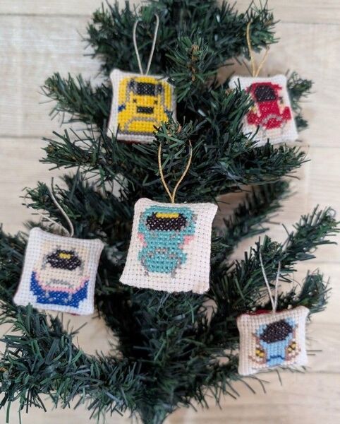 ハンドメイド 新幹線 電車 刺繍 クロスステッチ オーナメント 飾り 5個セット