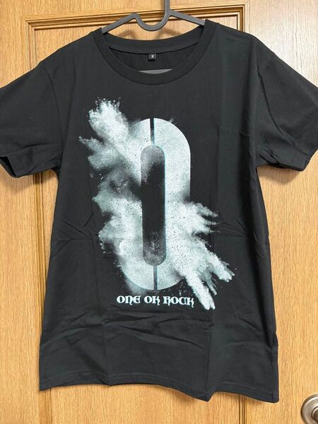 ONE OK ROCK Tシャツ