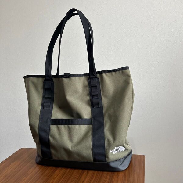 トートバッグ THE NORTHFACE MM82202 カーキ W42×H40×D17.5(cm)
