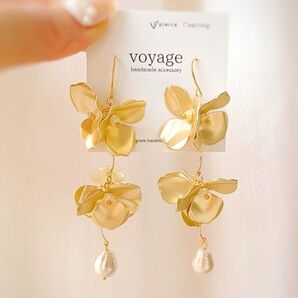 マットゴールド フラワー パール ウェディング ハンドメイド ピアス イヤリング