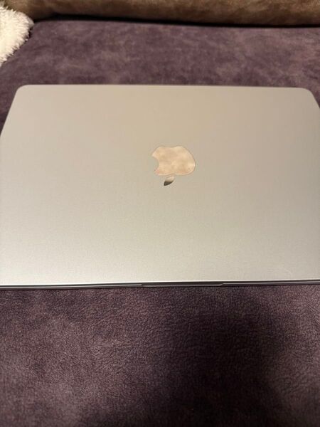 MacBook Air m3 16GB 512ストレージ