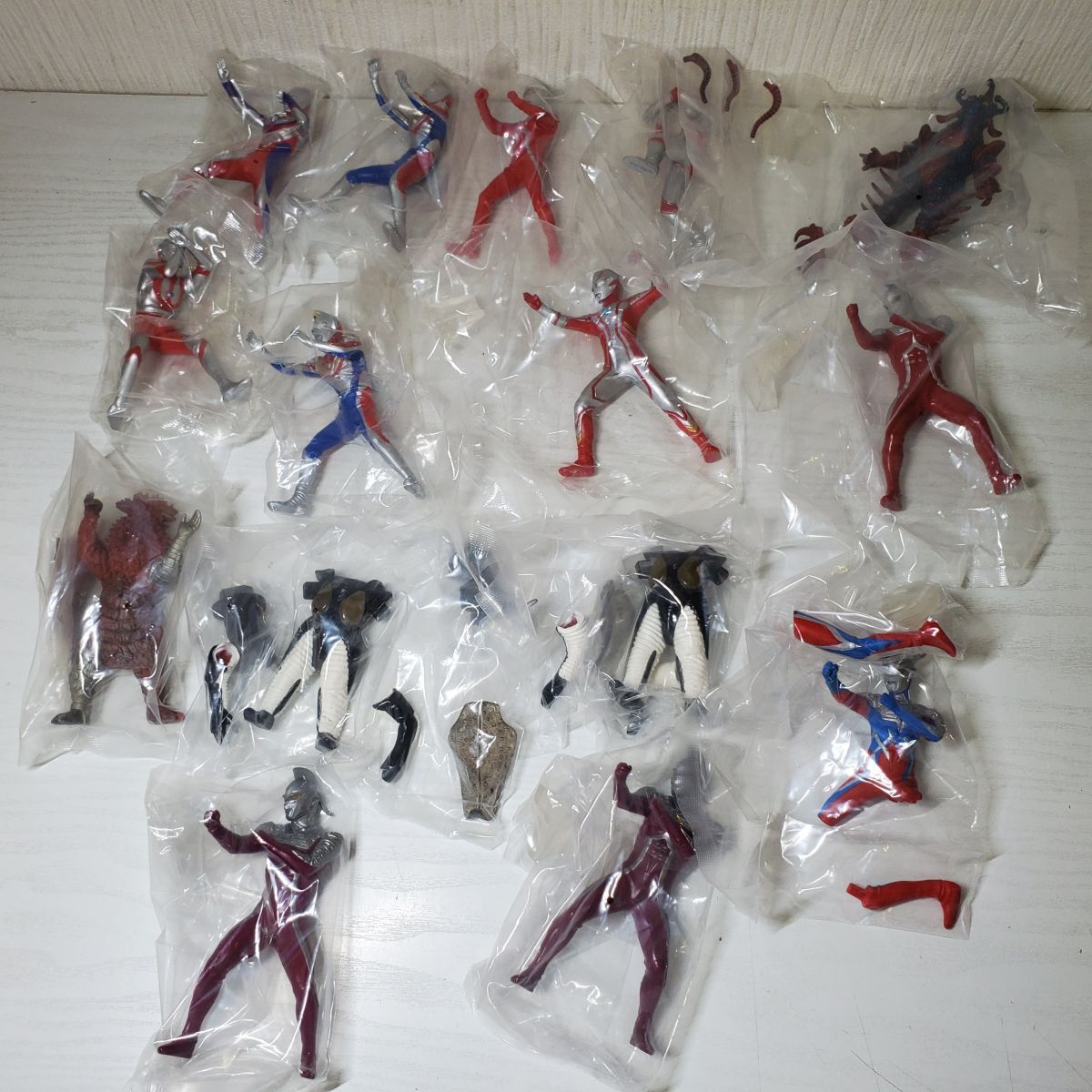 ウルトラ兄弟と怪獣のビッグフィギュア（非売品・未使用品）超レア
