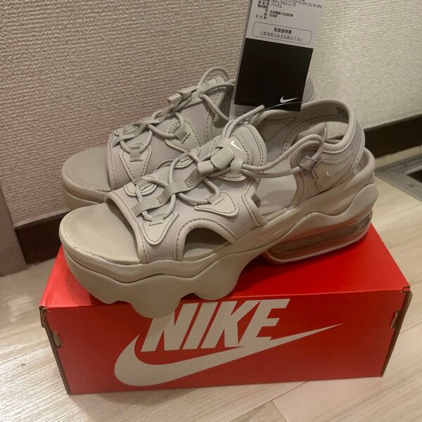 NIKE ナイキ エアマックスココ サンダル クリーム 24cm