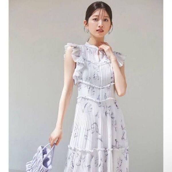 新品 SNIDEL スナイデル プリントプリーツワンピース BLU 0