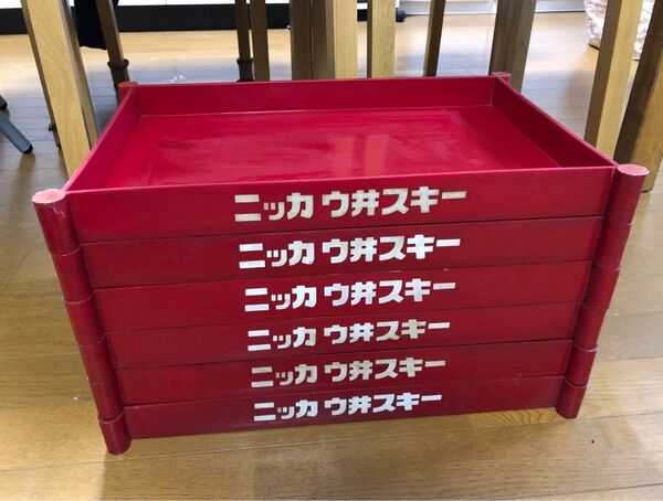 ニッカウイスキー ウ井スキー プラスチックトレー6点セット 昭和レトロ 赤エンジ系 白文字 NIKKA ニッカウヰスキー