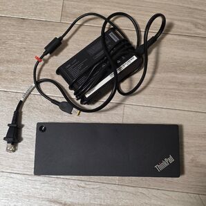 Lenovo Thunderbolt 3 Dock 40AC