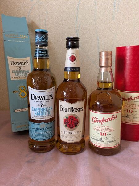 古酒 ウイスキー 3本セット デュワーズ8年カリビアンスムース、フォアローゼス、グレンファークラスシングルモルト10年