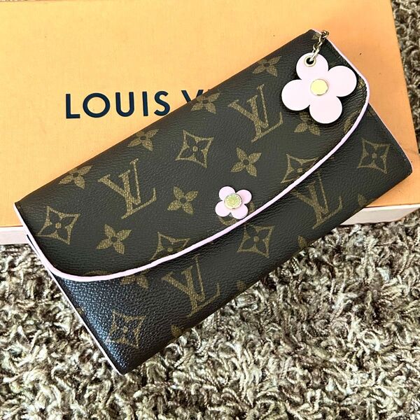 ルイヴィトン LOUIS VUITTON ポルトフォイユ エミリー フラワー モノグラム