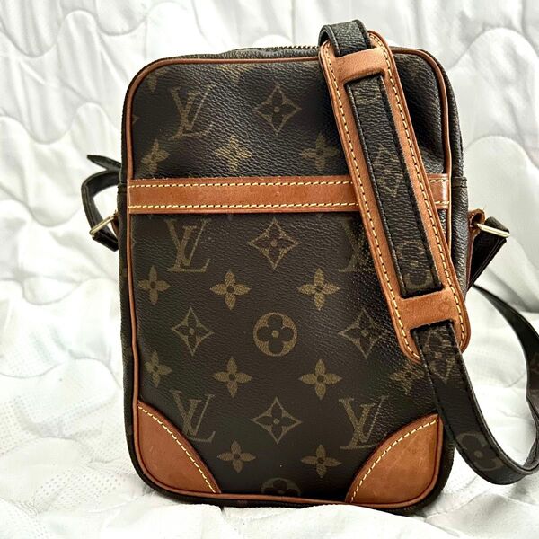 ルイヴィトン LOUIS VUITTON ダヌーブ ショルダーバッグ モノグラム M45266 ブラウン
