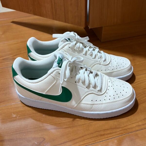 NIKE スニーカー ホワイト