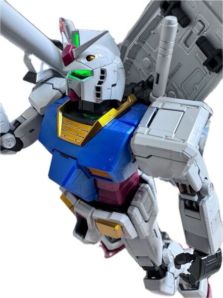 【素組済み】MG チタニウムフィニッシュRX-78-2ガンダムver.3.0+連邦アクションベースのセット