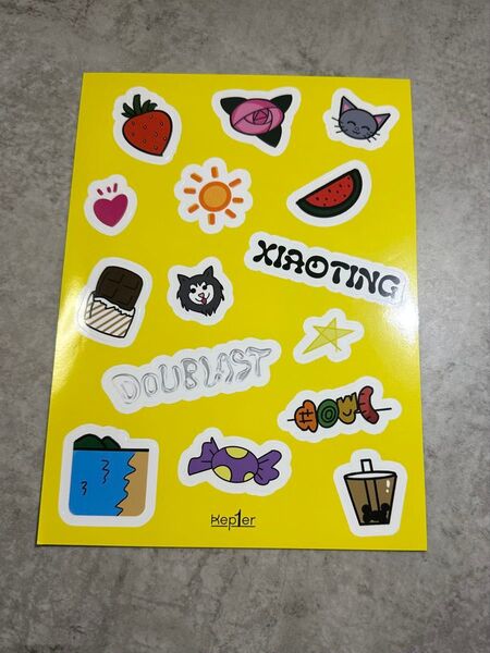 Kep1er doublast ステッカー シャオティンちゃんver.