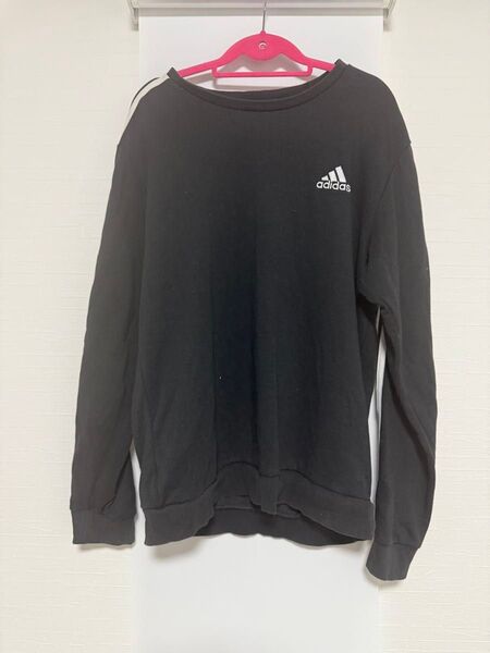 adidas トレーナー