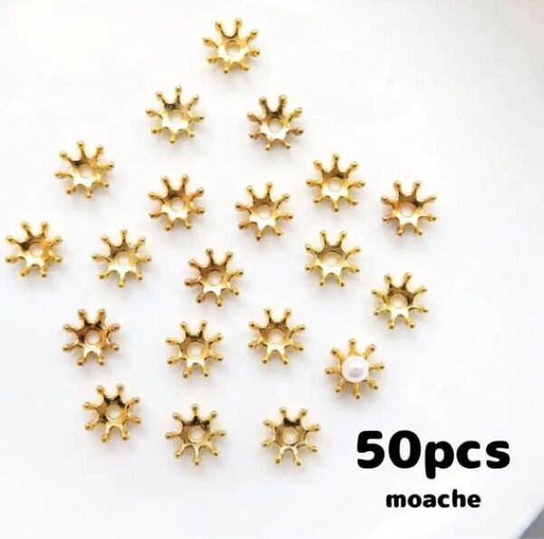 【パーツ】50個入り・ビーズキャップ・花芯(小)・つまみ細工に・花座・座金