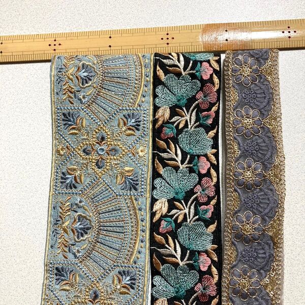 NO.55 インド刺繍リボン 50cm×3本セット 太幅含む