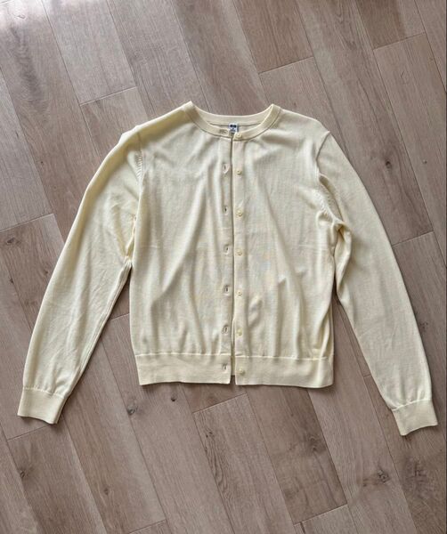 Uniqlo ユニクロ メリノクルーネックカーディガン