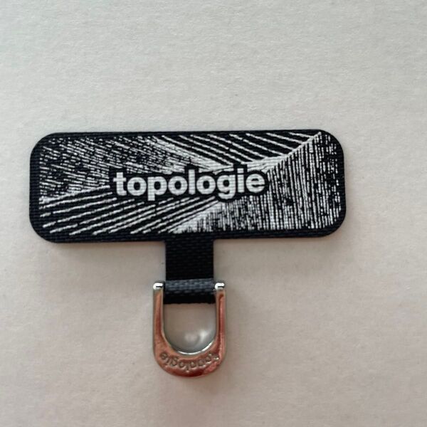「新品未使用」Topologieフォンストラップ・アダプター