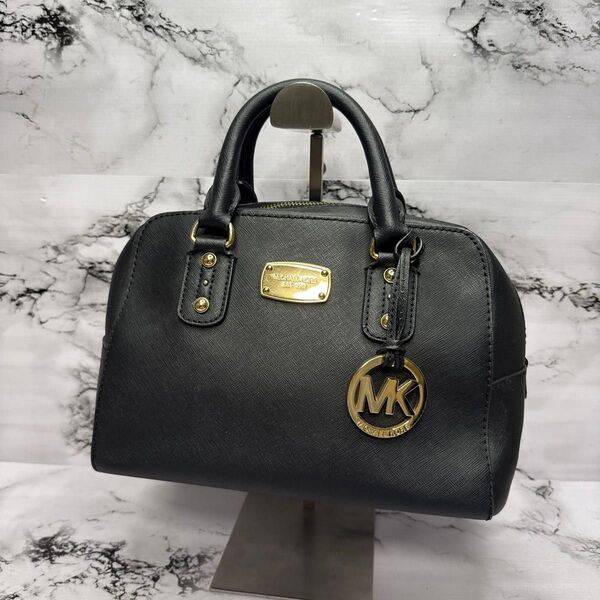 (美品)大人気、マイケルコース、ハンドバッグ、ミニボストン、人気色、金ロゴ、シボ、MICHAEL KORS、オールレザー