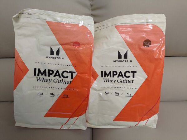 マイプロテイン Impact ウェイトゲイナー (チョコレートスムーズ, 2.5kg)(ストロベリー, 2.5kg) 5kg