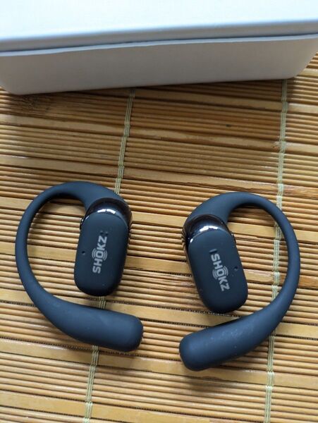 超美品 延長補償3年付 SHOKZ OPENFIT2ワイヤレスイヤホン ブラック 延長保証付