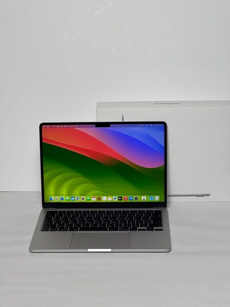 極美品 Macbook Air M3 13インチ 2024 シルバー