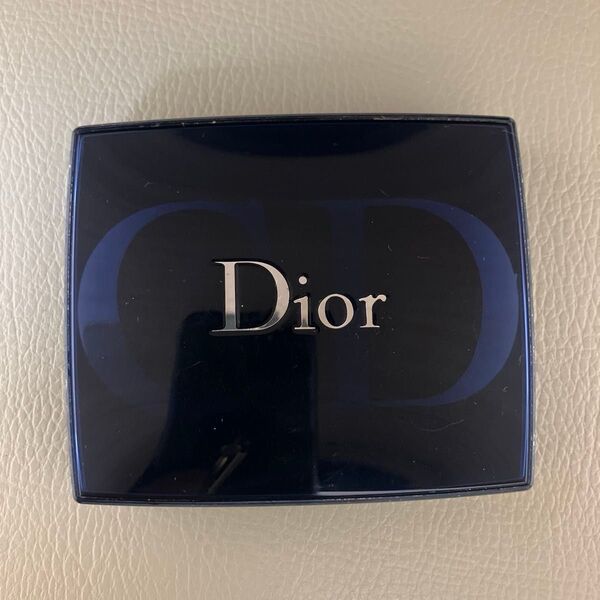 Dior アイシャドウパレット ヘアゴム
