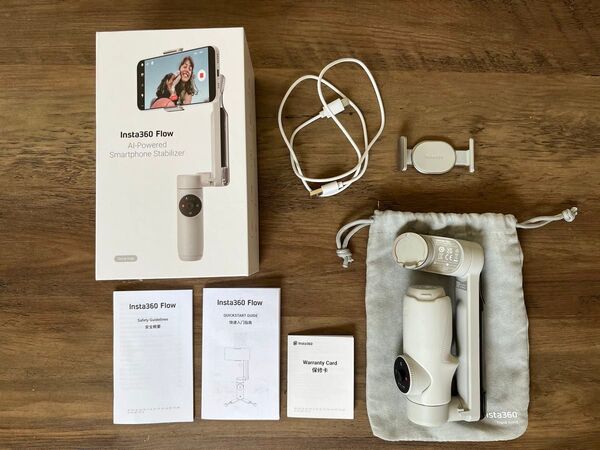 Insta360 Flow スマートフォンスタビライザー Al搭載