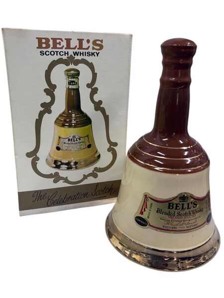 未使用BELL'S Blended Scotch Whisky ベル型 陶器ボトル スコッチ ウイスキー 43% 750ml